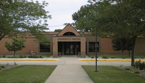 Grundy Center Community Center - ©Eunice Riesberg 2001